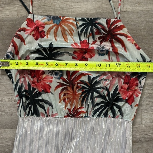 Zara tropical camisole style pleated midi dress Sz small - Picture 5 of 9